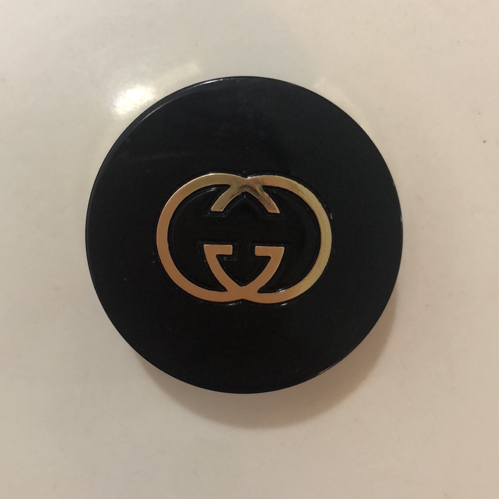 Gucci Blue color Eye shadow Mono
